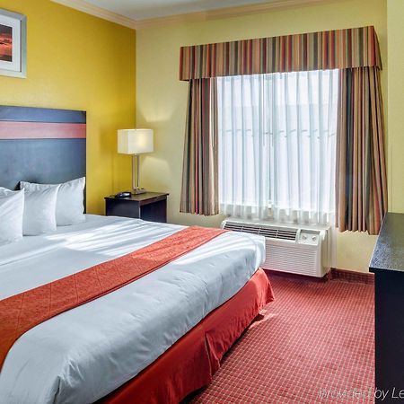 Springwood Suites Houston Iah - Beltway 8 外观 照片