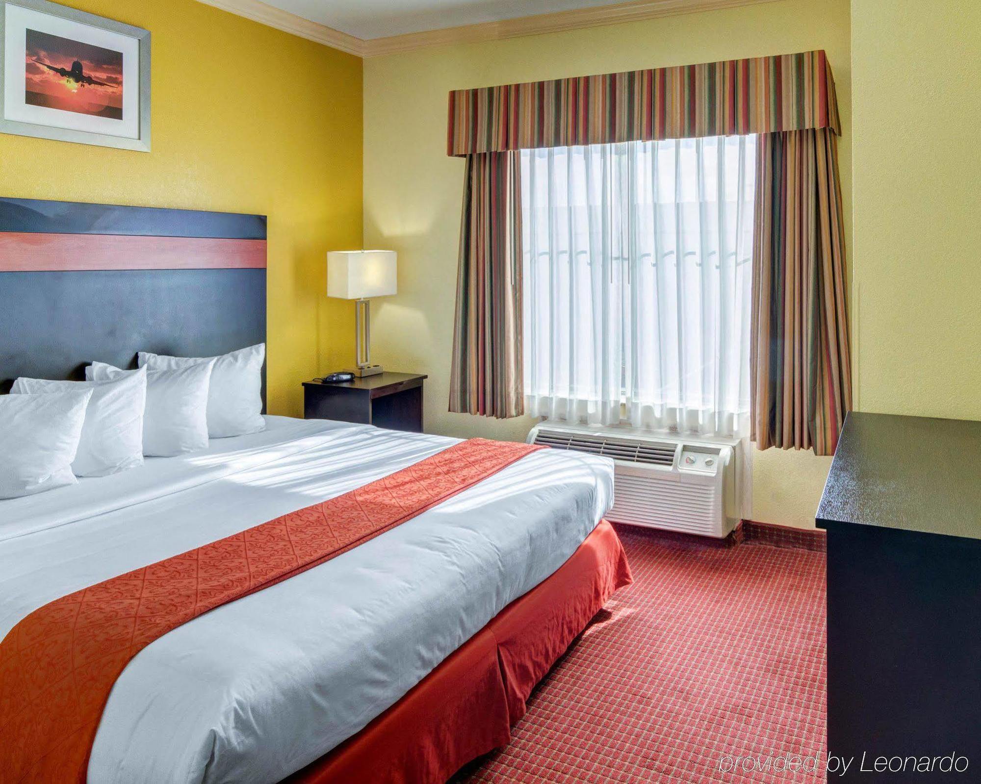 Springwood Suites Houston Iah - Beltway 8 外观 照片